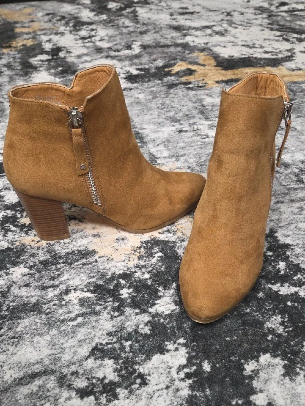 JustFab Mazie Camel Ankle Booties Size 10 Block Heel